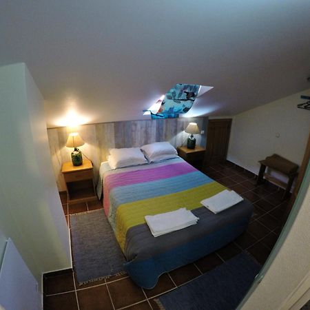 Supertubos Beach Hostel Atouguia Da Baleia Dış mekan fotoğraf