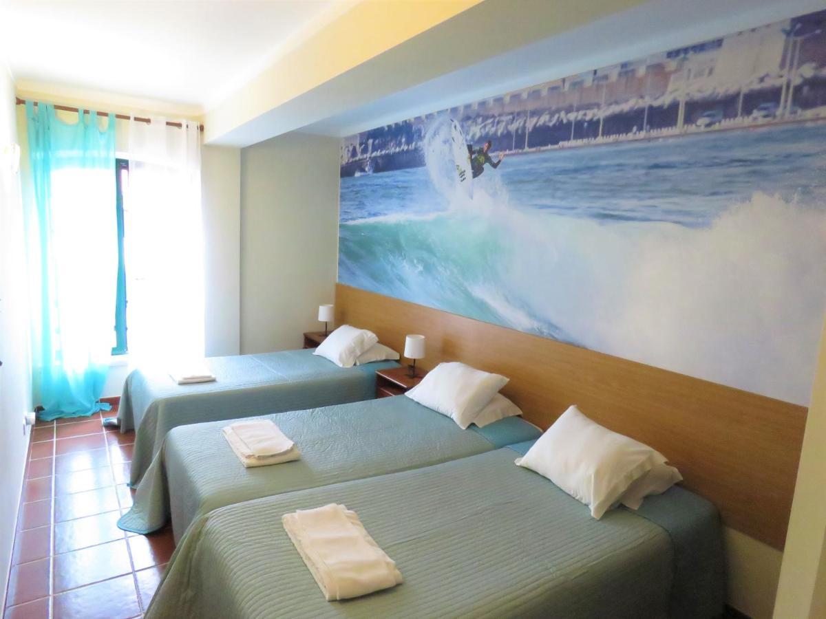 Supertubos Beach Hostel Atouguia Da Baleia Dış mekan fotoğraf