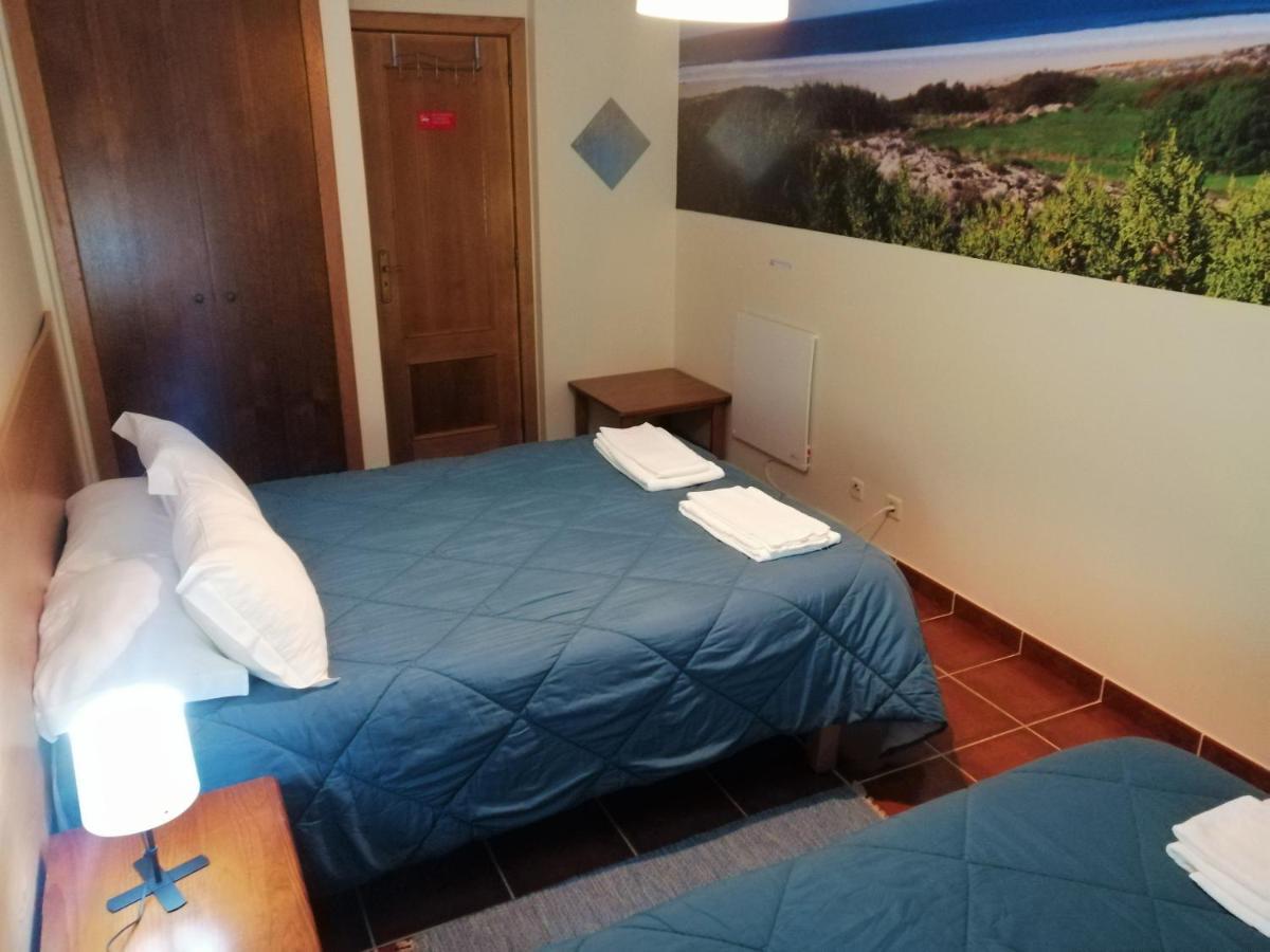 Supertubos Beach Hostel Atouguia Da Baleia Dış mekan fotoğraf