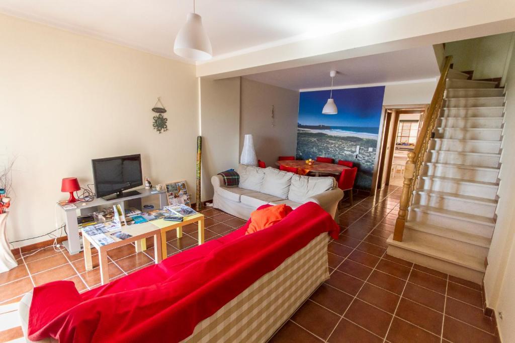 Supertubos Beach Hostel Atouguia Da Baleia Dış mekan fotoğraf