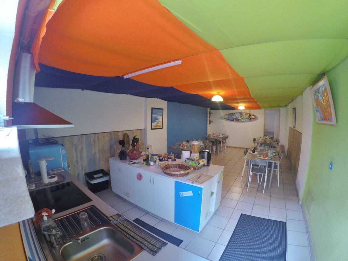 Supertubos Beach Hostel Atouguia Da Baleia Dış mekan fotoğraf