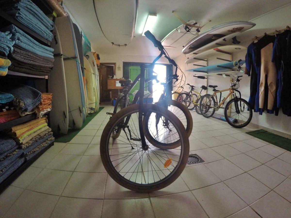 Supertubos Beach Hostel Atouguia Da Baleia Dış mekan fotoğraf